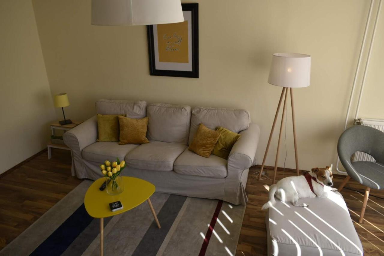 Fonix Family Apartment A Step From Szechenyi Square Печ Екстериор снимка