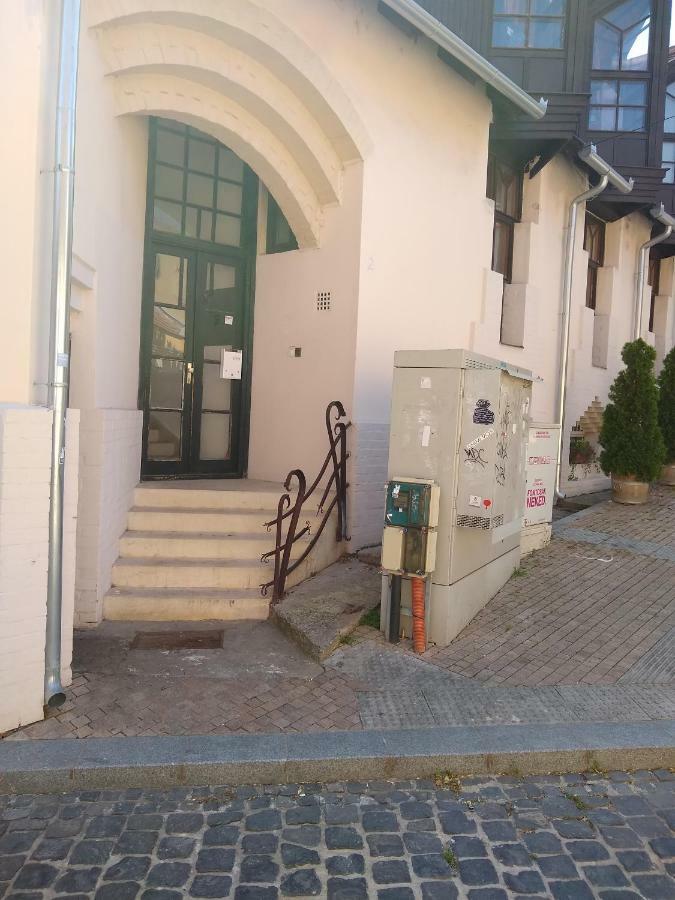 Fonix Family Apartment A Step From Szechenyi Square Печ Екстериор снимка